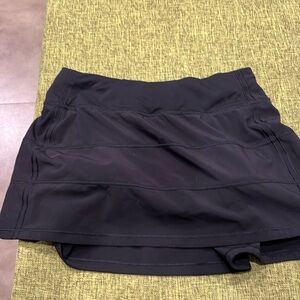Lulu Lemon tennis skirt